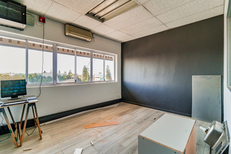 To Let Commercial Property for Rent in Montague Gardens Western Cape
